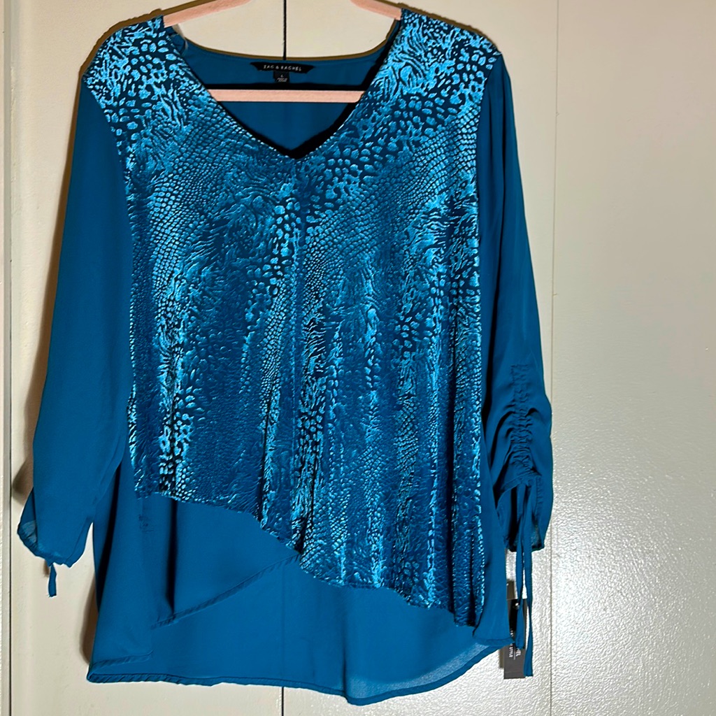 Untamed Teal 3/4th Sleve Blouse By Zac And Rachel